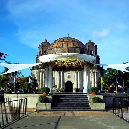 Hotel Reddoorz At Sta Cruz Naga City Exterior foto